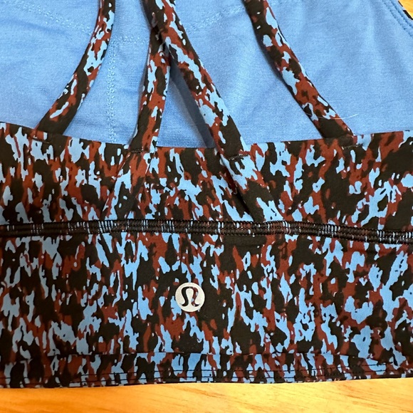 Lululemon sports bra - Picture 4 of 6